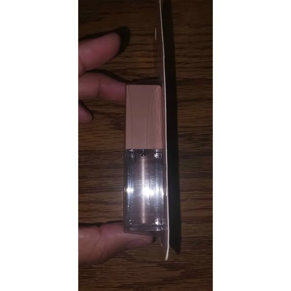 New Covergirl Exhibitionist Liquid Glitter Eyeshadow & Olay Cleansing Melts